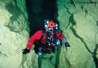 CONVEGNO INTERNAZIONALE DI SPELEOLOGIA SUBACQUEA